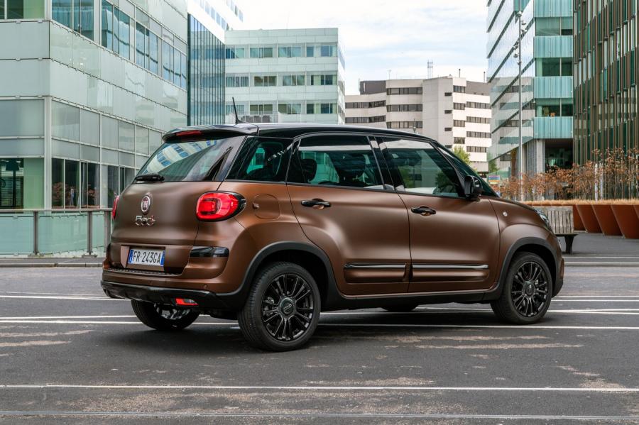  Fiat 500L S-Design (330) 2018 года  (фото 14 из 17)
